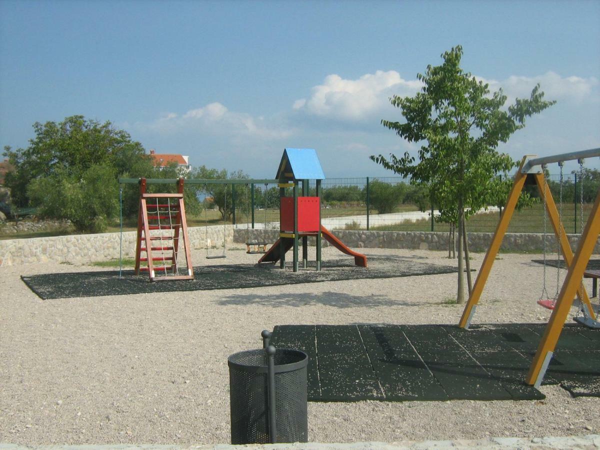 Apartman Mima Appartement Porat  Buitenkant foto