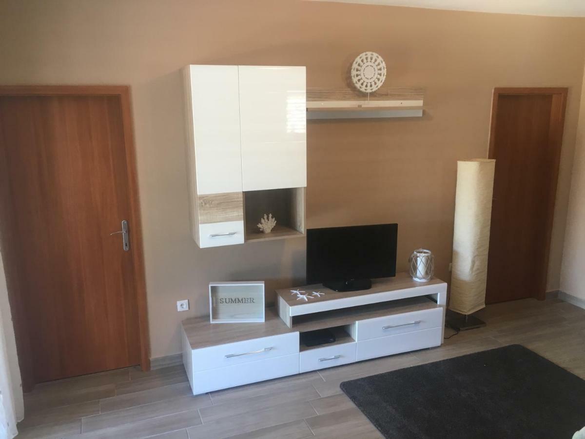 Apartman Mima Appartement Porat  Buitenkant foto